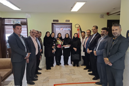 تجلیل از پرستاران حوزه بهداشت و بیمارستانهای شهرستان خمینی‌شهر توسط مدیریت شبکه بهداشت 