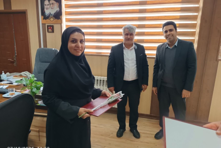 تجلیل از پرستاران حوزه بهداشت و بیمارستانهای شهرستان خمینی‌شهر توسط مدیریت شبکه بهداشت 